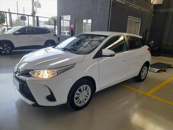 TOYOTA YARIS 1.5 16V FLEX XL MULTIDRIVE TOYOTA YARIS 1.5 16V FLEX XL MULTIDRIVE